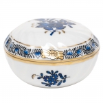 Chinese Bouquet Ring Box - Black Sapphire Dimension:  2.75 Diameter
Coloration:  BLACK SAPPHIRE
Motifs & More:  CHINESE BOUQUET

